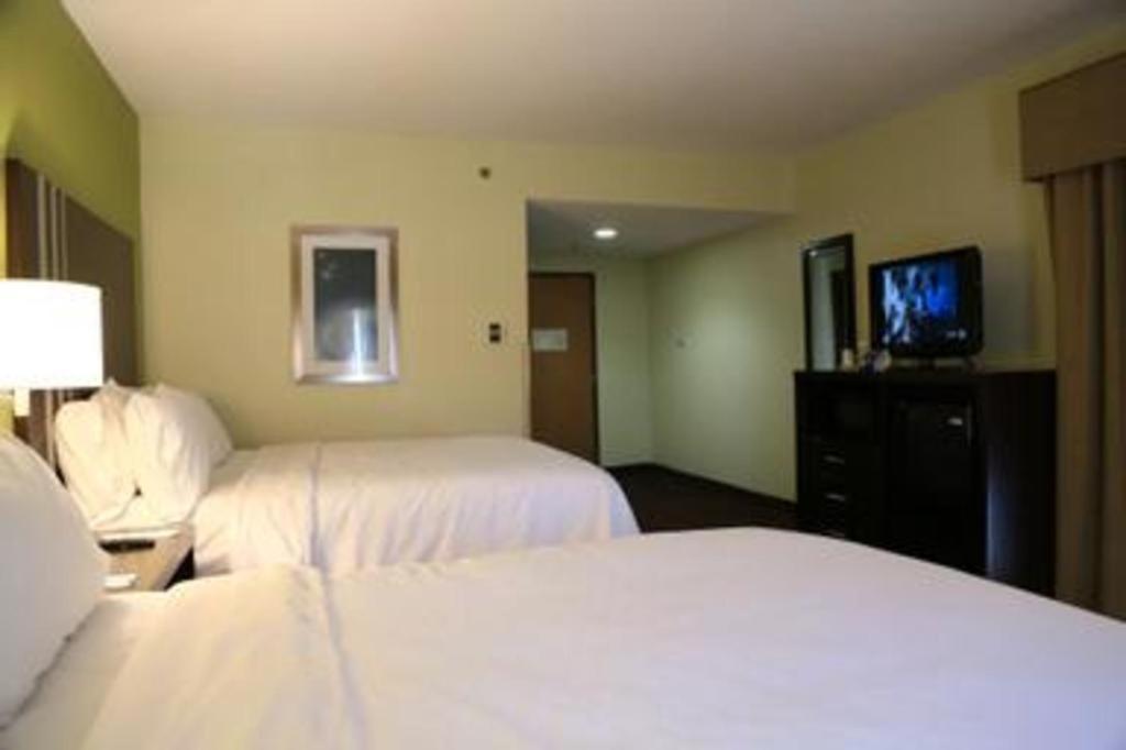 Holiday Inn Express Hotel & Suites Cleveland - Ms By Ihg Dış mekan fotoğraf